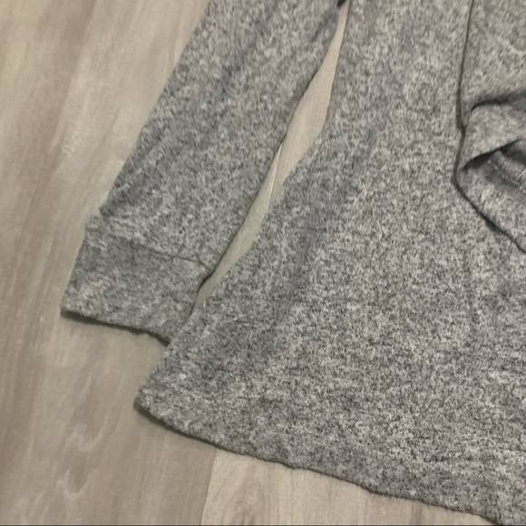 Juicy Couture Gray Sheer Back Cardigan Sweater Sz L - Picture 6 of 8